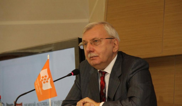 Выступление в университете' '='